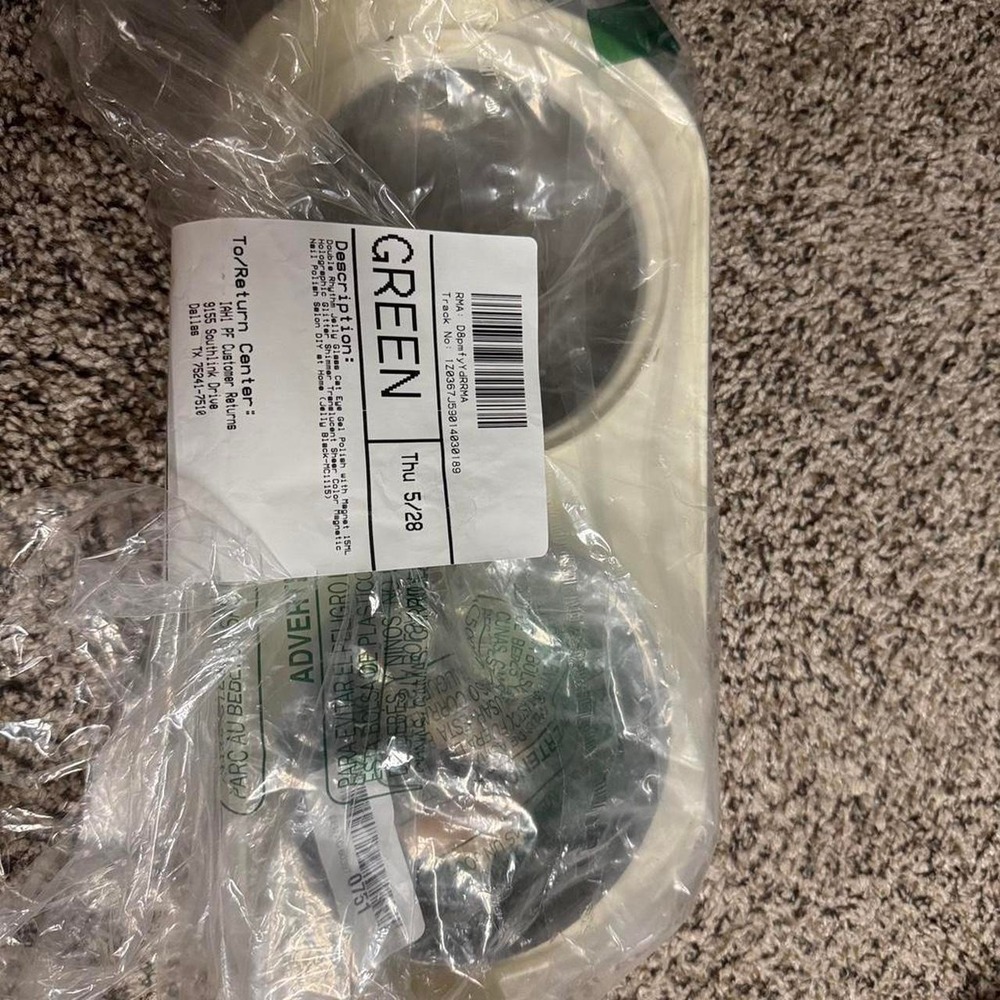 Green and white‎ vintage